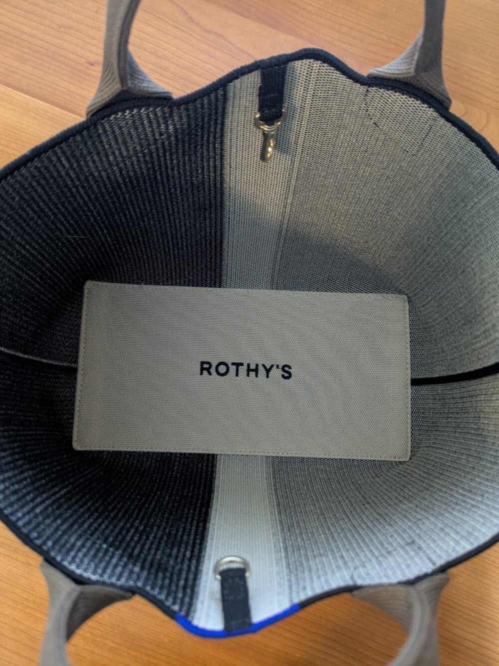 Rothy's Petite Lightweight Tote with Crossbody Strap - Picture 4 of 8